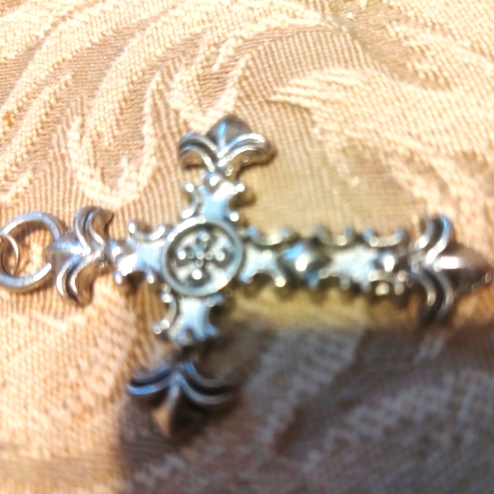 ▫️✝️▫️Beautiful Vintage Ornate Silver Metal Cross Pendant - Picture 7 of 9